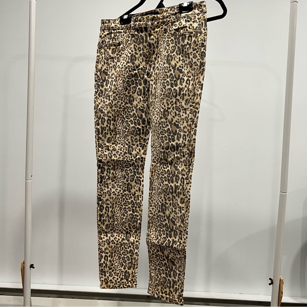 SOLD ON DEPOP/Guess leopard print jeans